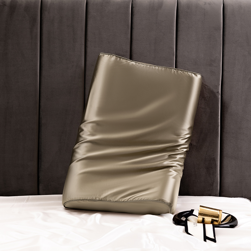 Satynowa poszewka na poduszkę  – Silk Pillowcase Set recenzja i cena